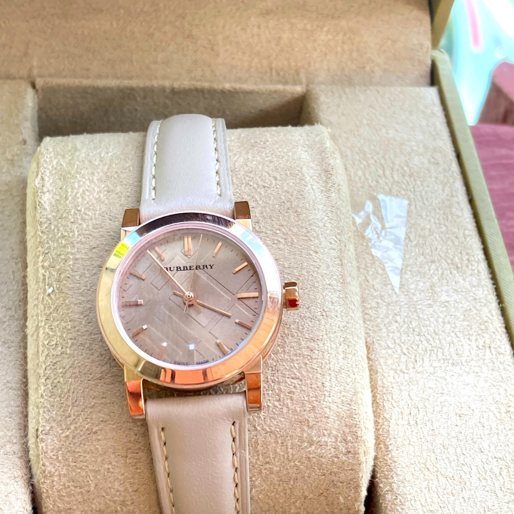 Burberry women watch